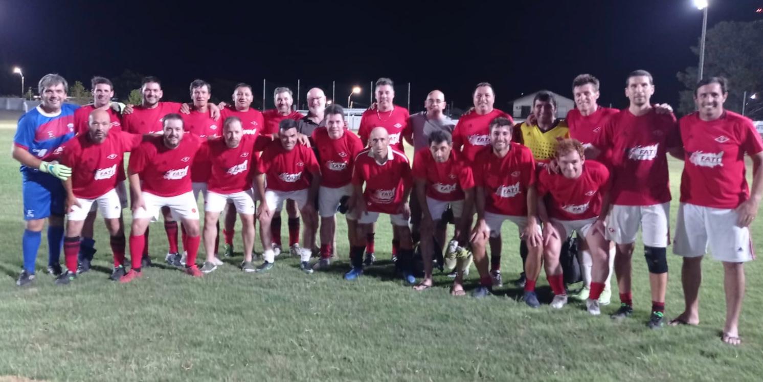 Se Sigue Disputando El Campeonto De Selecciones Seniors Medio Local